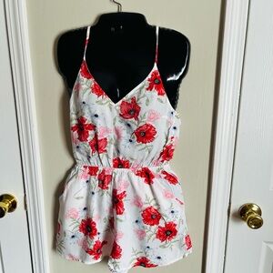 H&M Women's Floral Poppy Romper Size 2